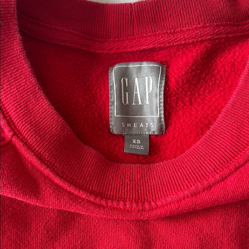 GAP Red Sweatshirt